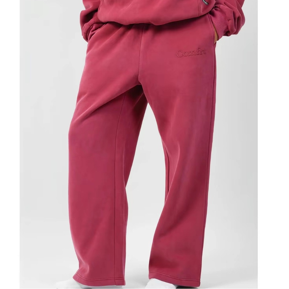 Comfrt Straight Leg Sweatpants